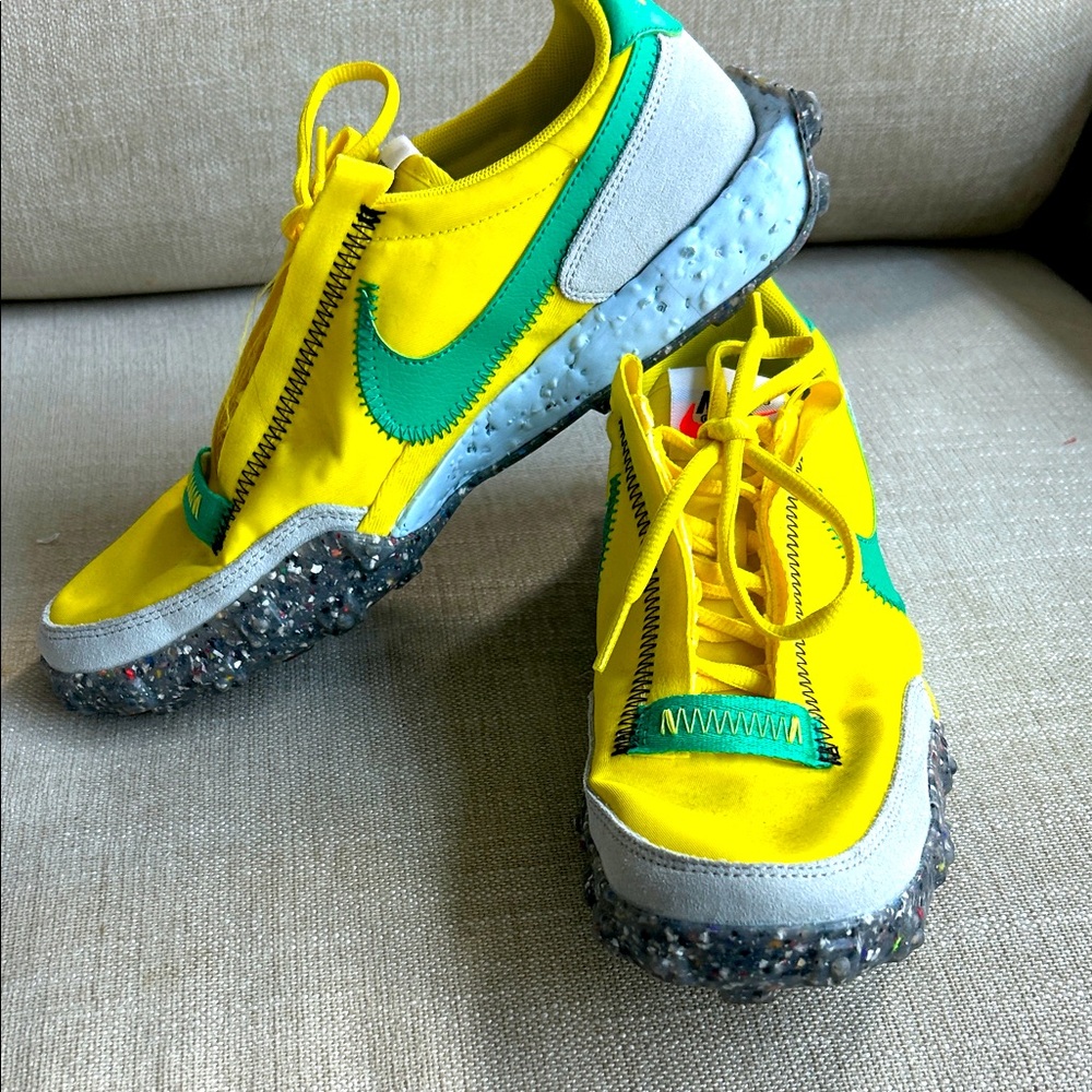 NIKE WAFFLE RACER CRATER "YELLOW STRIKE